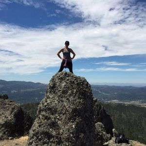 Meet your Posher, Sierra